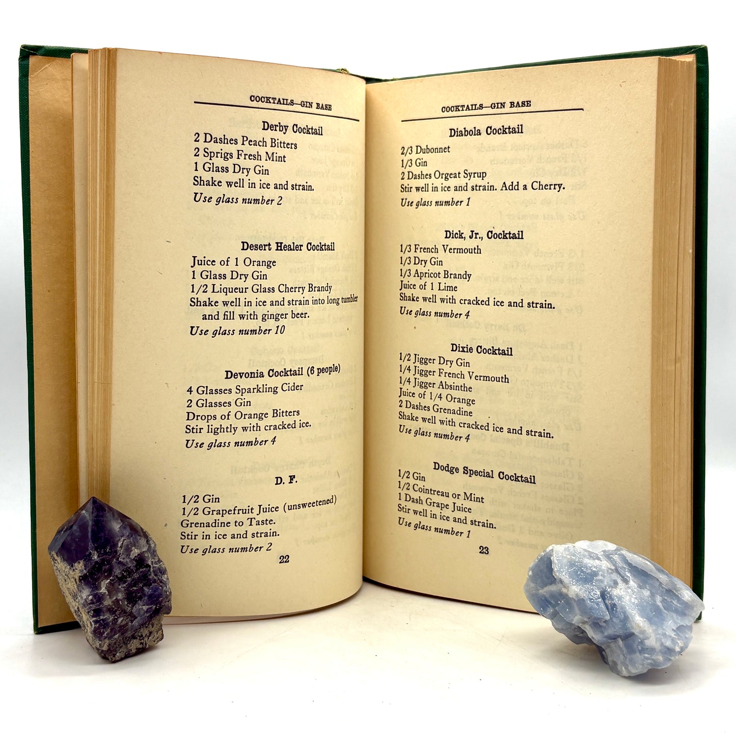 DUFFY, Patrick Gavin “The Official Mixer’s Manual” [Blue Ribbon Books, 1940