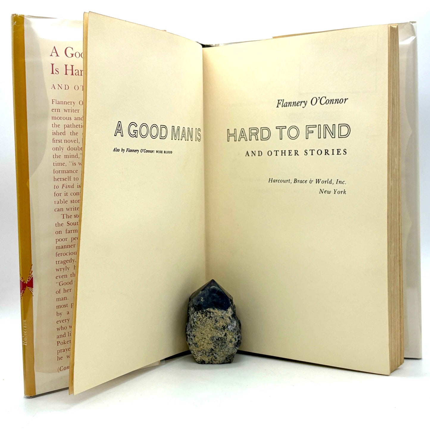 O'CONNOR, Flannery "A Good Man is Hard to Find" [Harcourt, 1955] 9th Printing