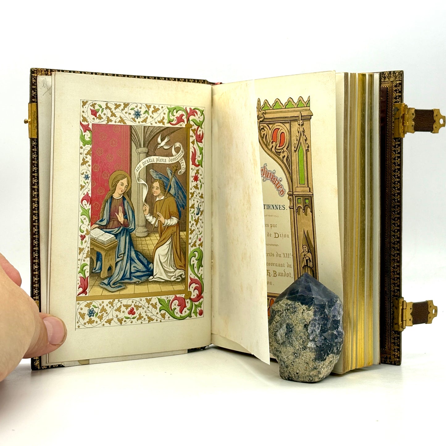 "Heures choisies des Dames Chrétiennes" [E. Pellion, 1859] Book of Hours
