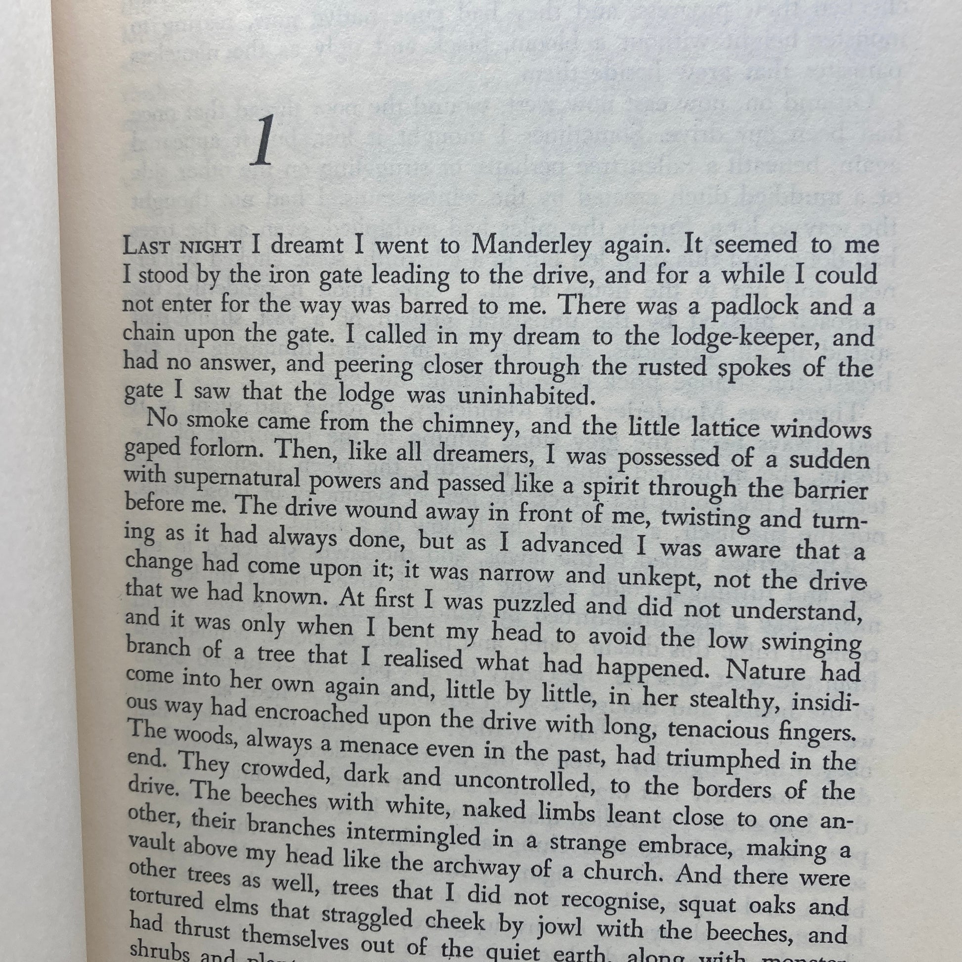 DU MAURIER, Daphne "Rebecca" [Doubleday, 1984] - Buzz Bookstore