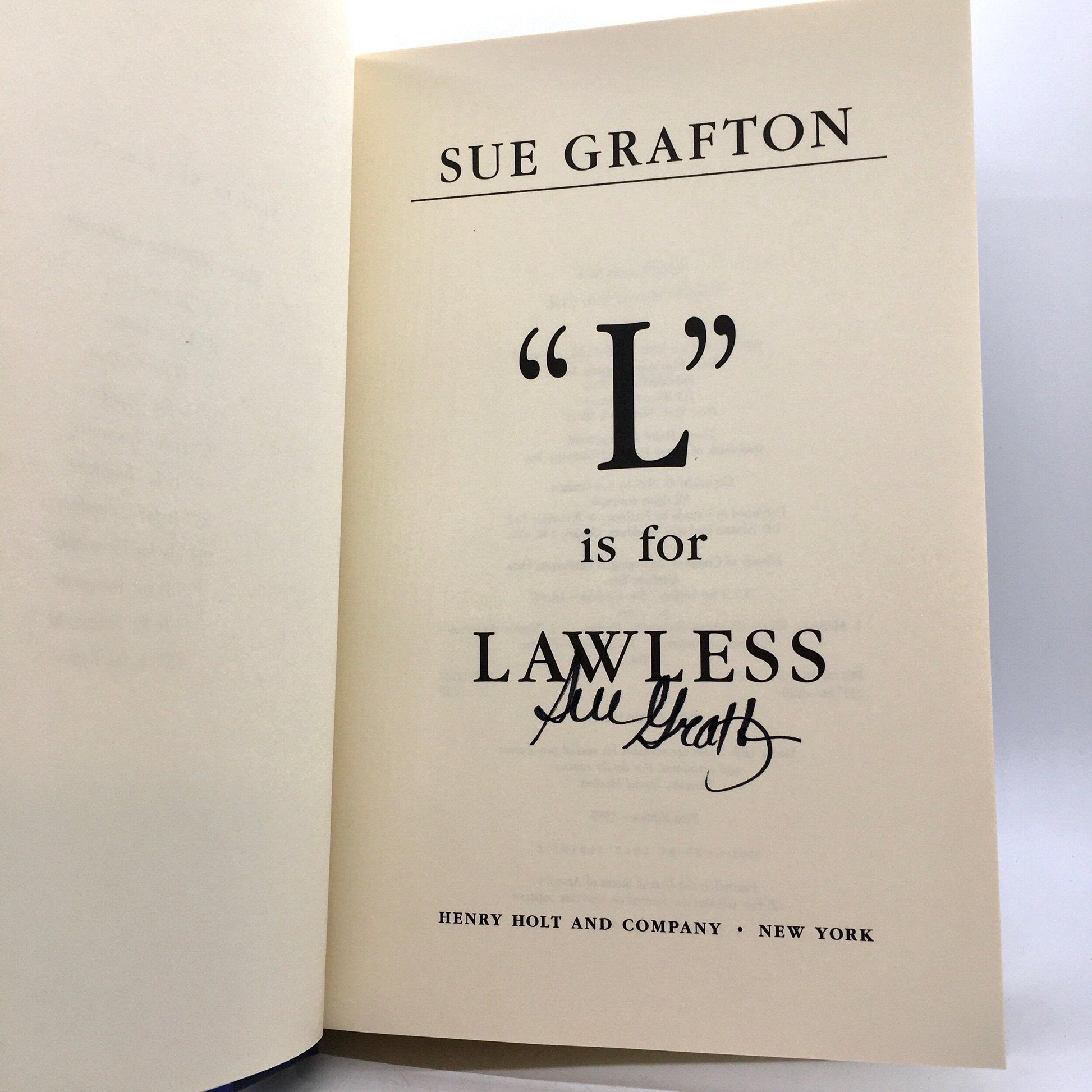GRAFTON, Sue "L is For Lawless" [Henry Holt, 1995] 1st Edition (Signed) - Buzz Bookstore