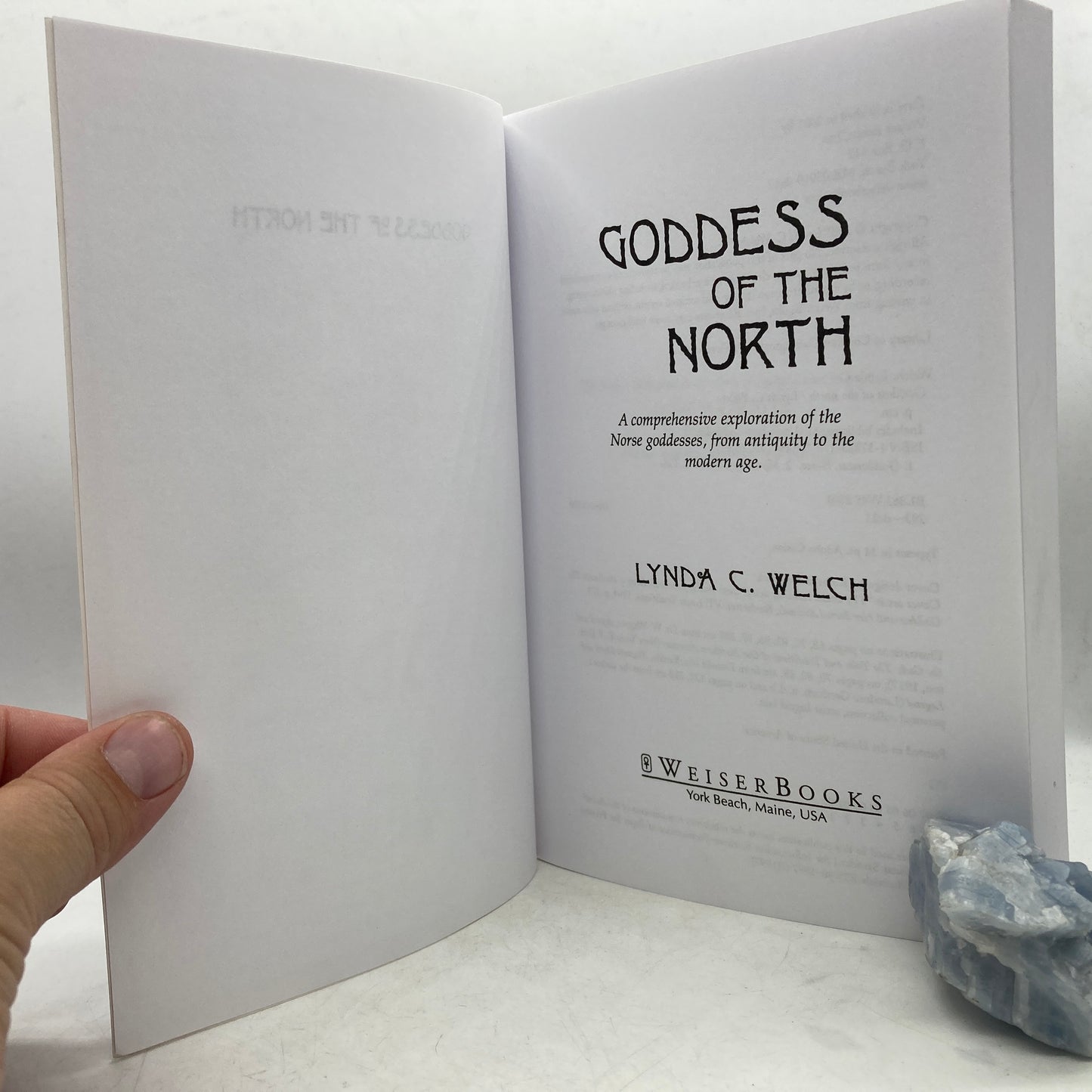 WELCH, Lynda C. "Goddess of the North" [Weiser, 2001] 1st Edition