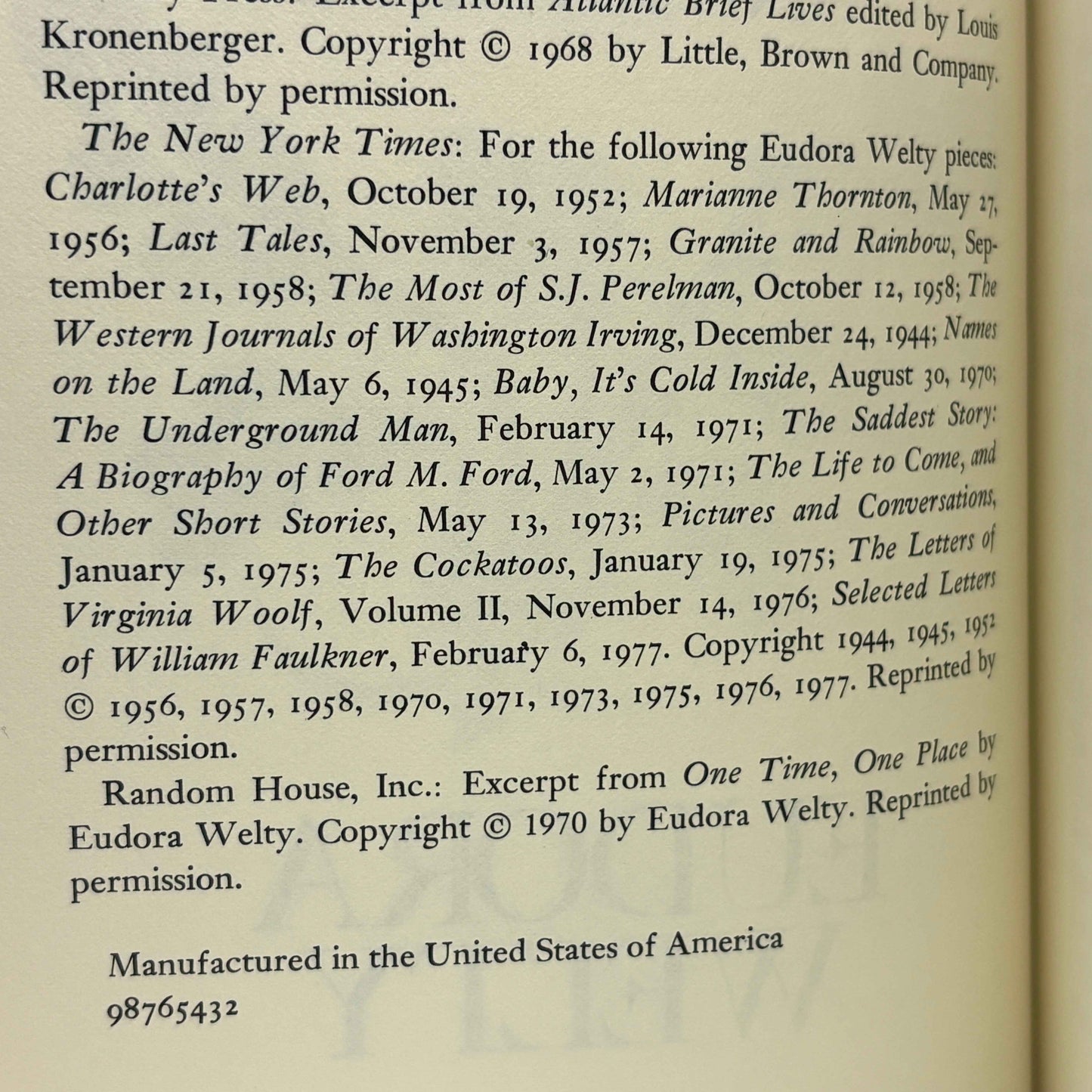WELTY, Eudora “The Eye of the Story” [Random House, 1978] Signed 1st Printing