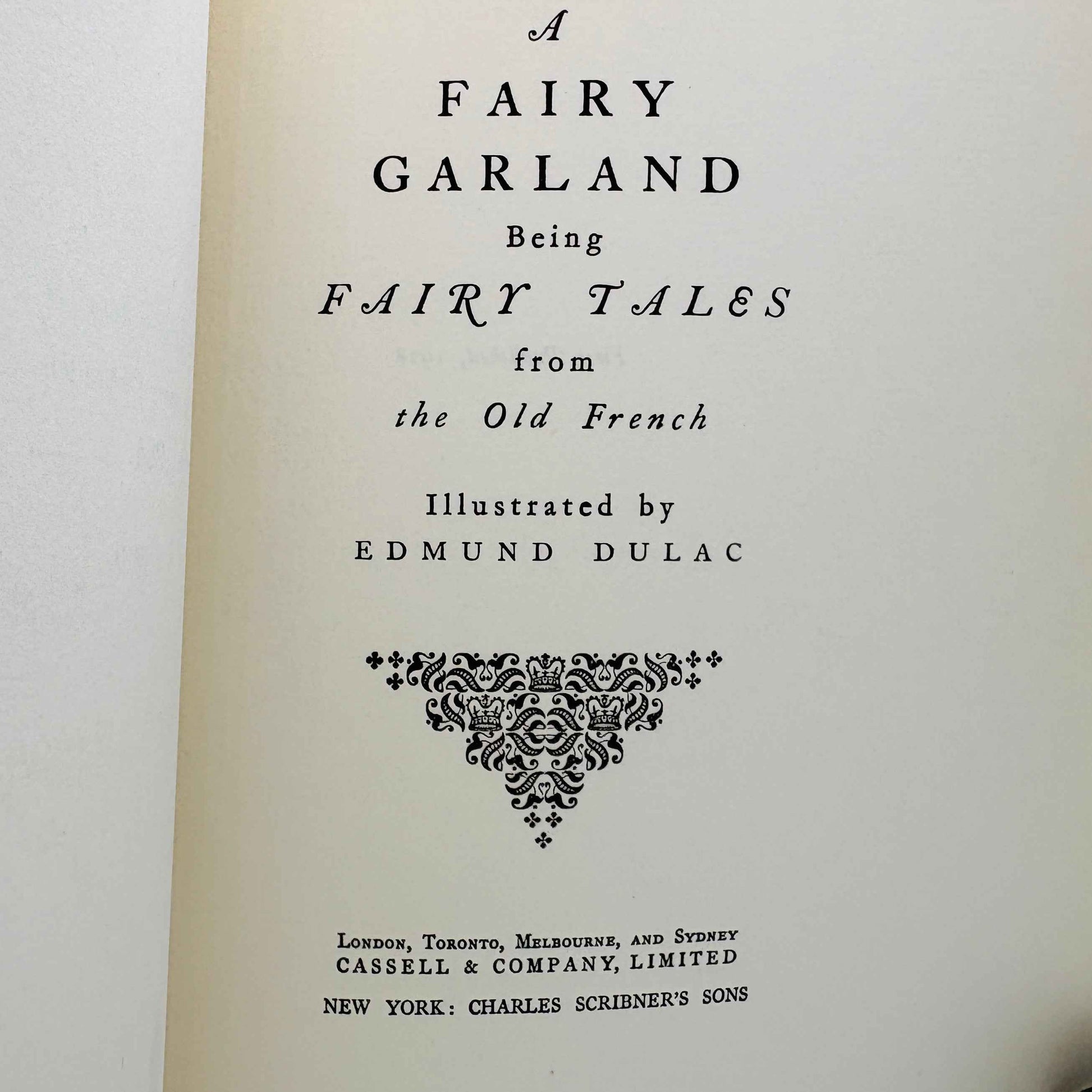 DULAC, Edmund “A Fairy Garland” [Cassell & Company, 1928] Signed, Numbered