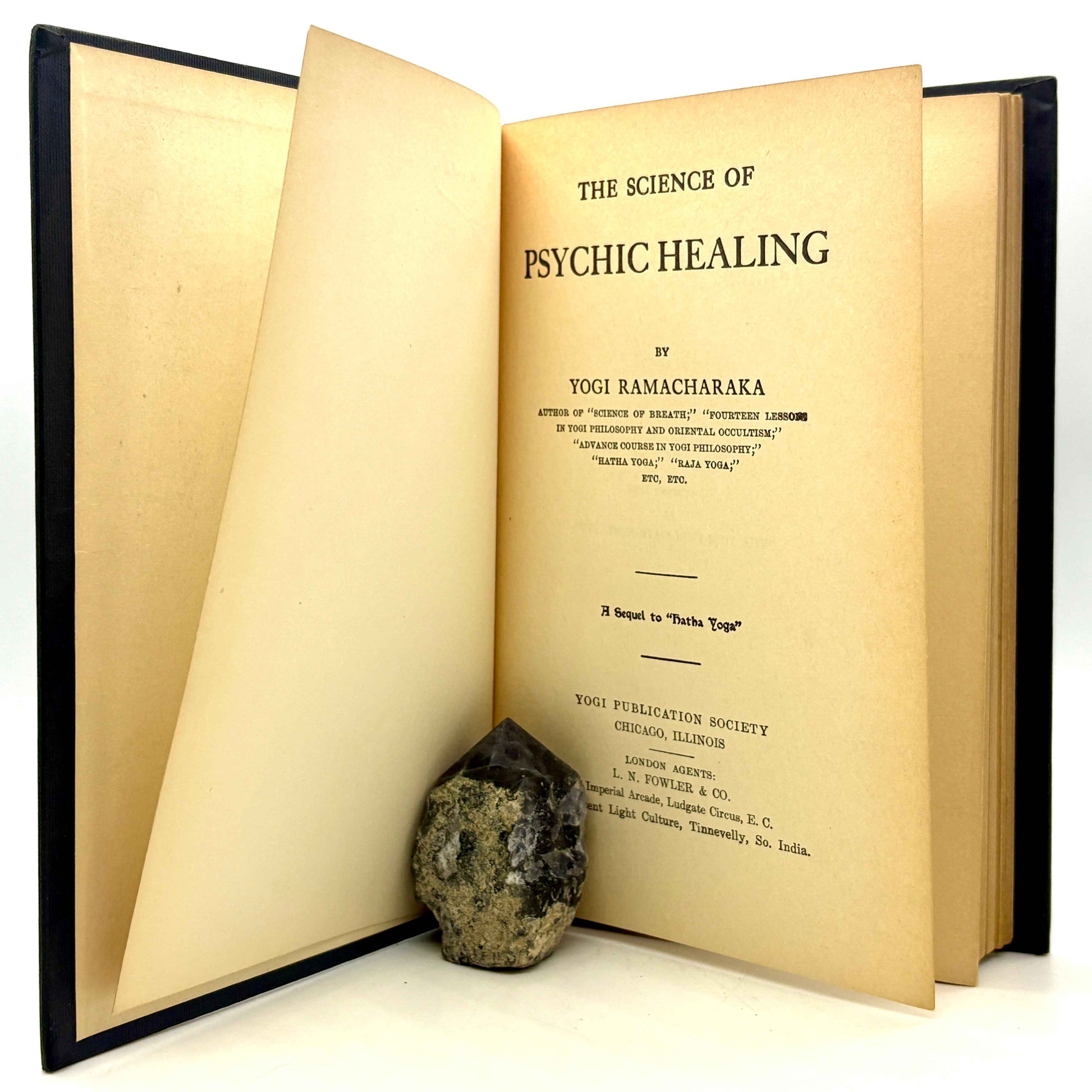 RAMACHARAKA, Yogi "The Science of Psychic Healing" [Yogi Publication Society, 1906]