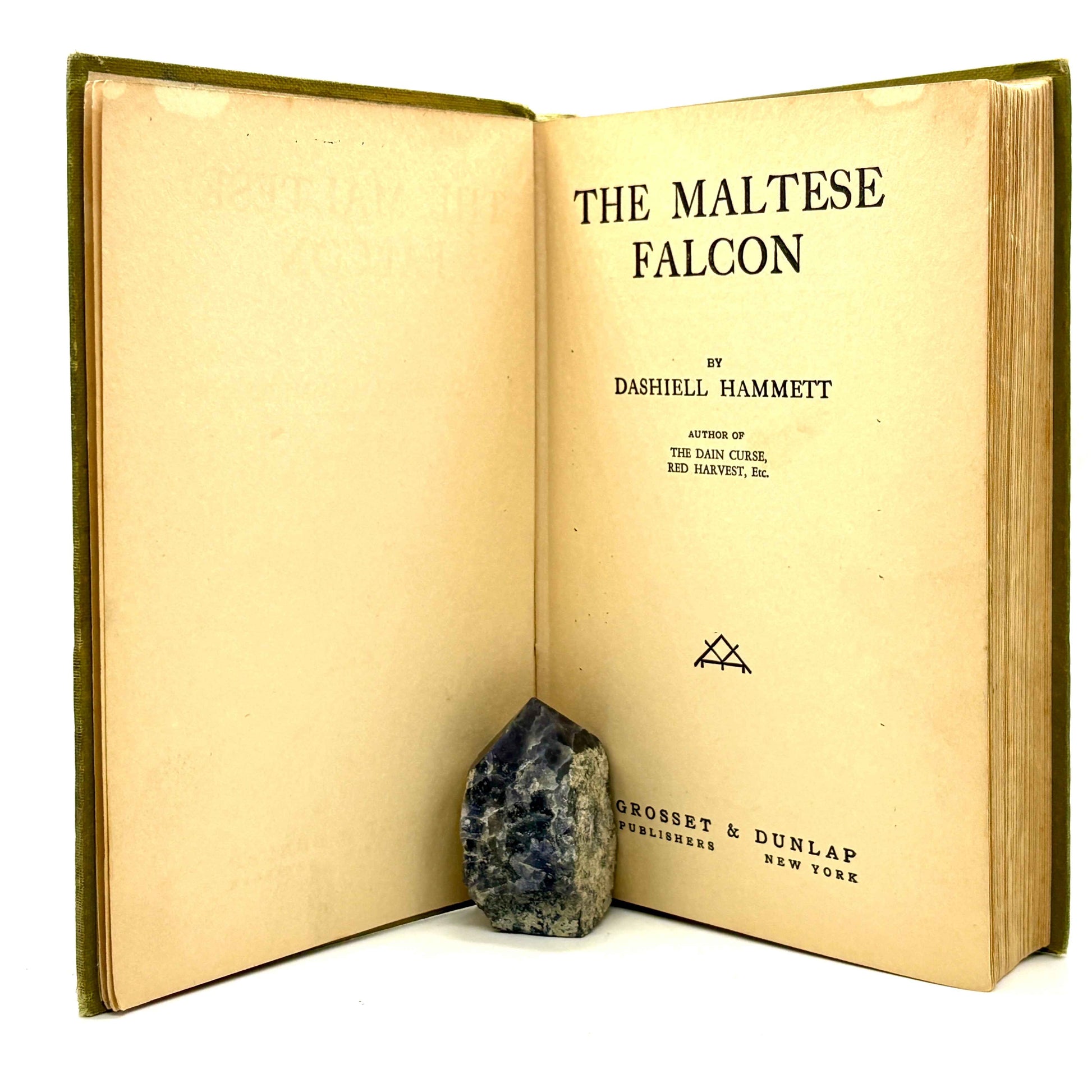 HAMMETT, Dashiell "The Maltese Falcon" [Grosset & Dunlap, 1930]