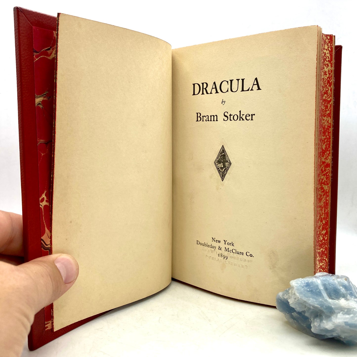 STOKER, Bram "Dracula" [Doubleday & McClure, 1899] 1st American Edition