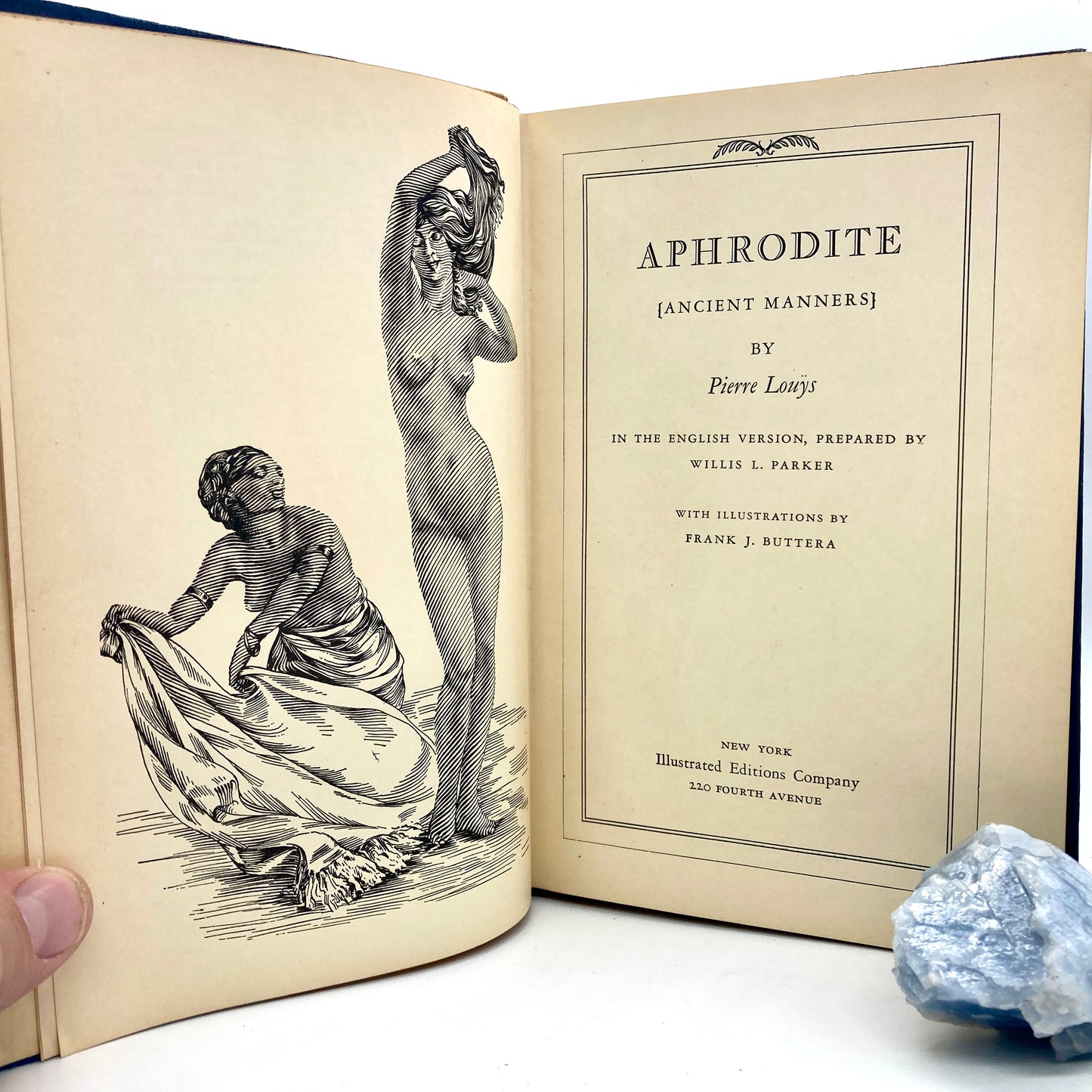 LOUYS, Pierre "Aphrodite" [Illustrated Editions Company, 1932]