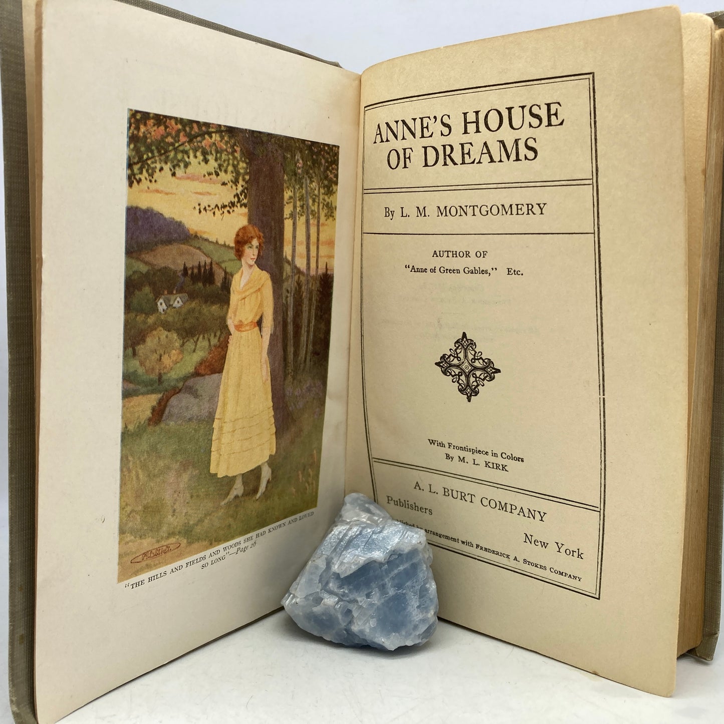 MONTGOMERY, L.M. "Anne's House of Dreams" [A.L. Burt Co, 1917]