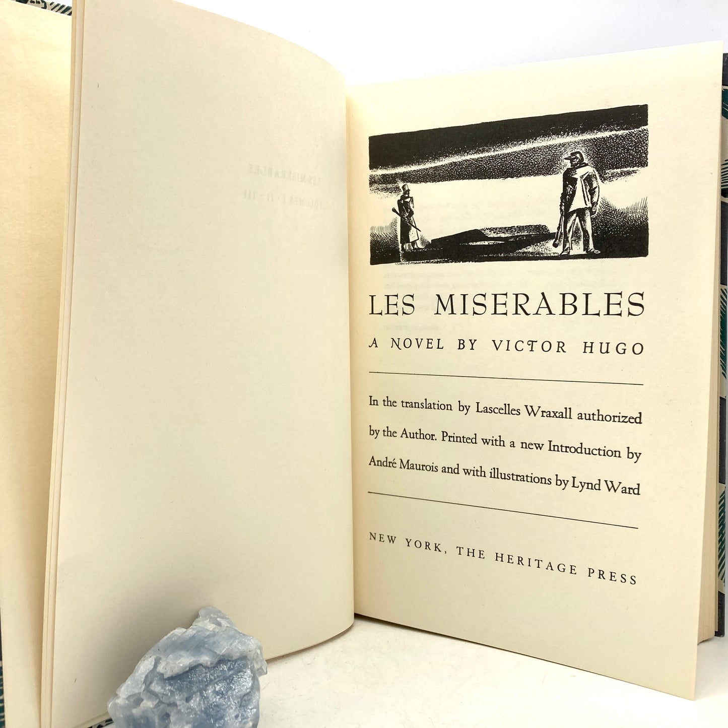 HUGO, Victor "Les Miserables" [Heritage Press, 1938] - Buzz Bookstore