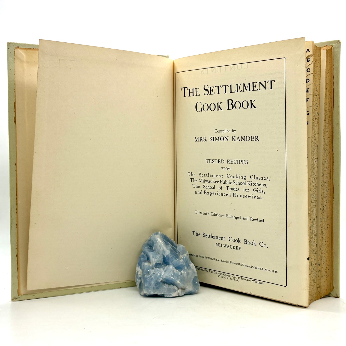 Kander, Mrs. Simon "The Settlement Cook Book" [Settlement Cook Book Co., 1926]