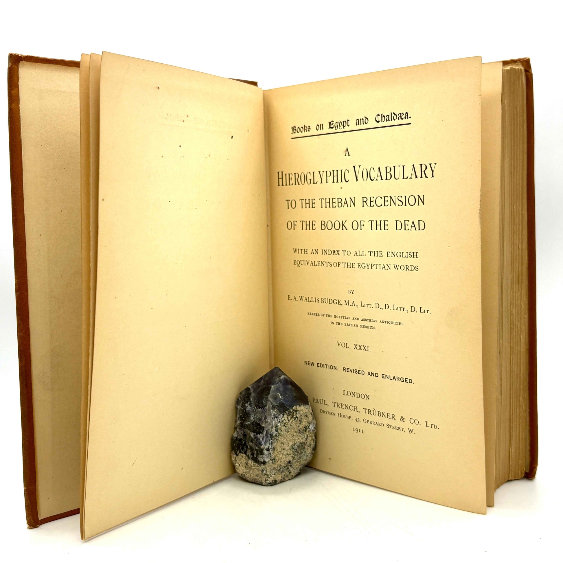 BUDGE, E. A. Wallis "A Hieroglyphic Vocabulary to the Book of the Dead" [1911]