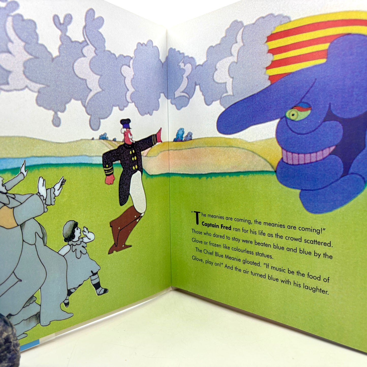 GARDNER, Charlie "Yellow Submarine: The Story" [Candlewick Press, 2004] Uncorrected