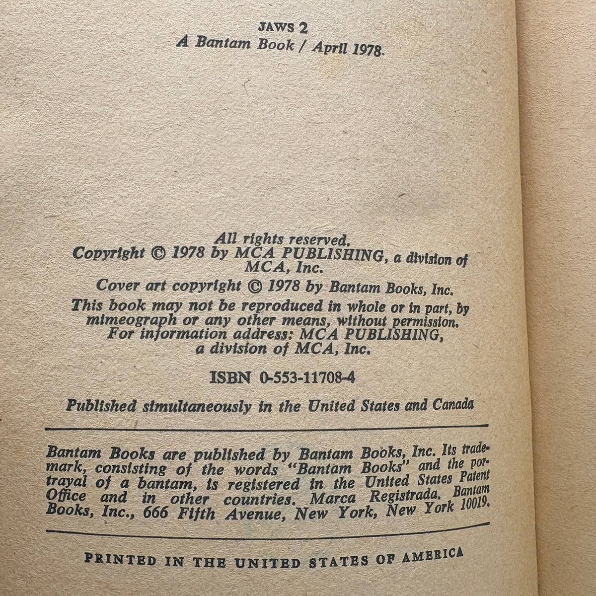 Searls, Hank “Jaws 2” [Bantam Books, 1978] Advance Reading Copy